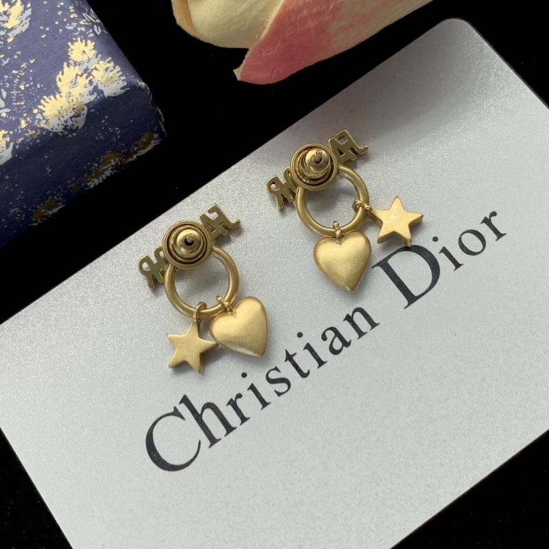 CHRISTIAN DIOR